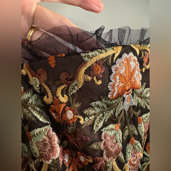 ✨STUNNING✨Tiered ruffled embroidered BCBG MAX AZARIA GOWN DRESS - Picture 8 of 13